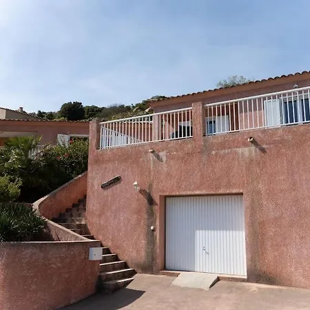 Tizzano Vue Villa