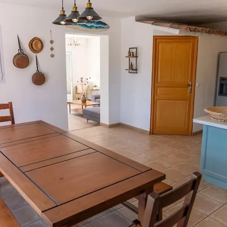 Tizzano Vue Villa