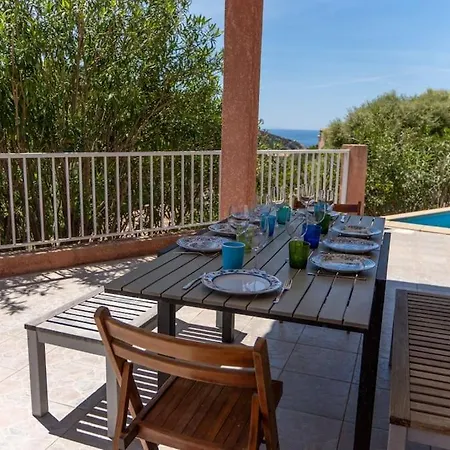 Tizzano Vue Villa